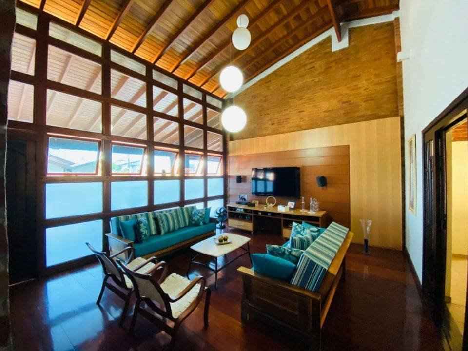 Casa estílo Colonial - Imobiliária Principal